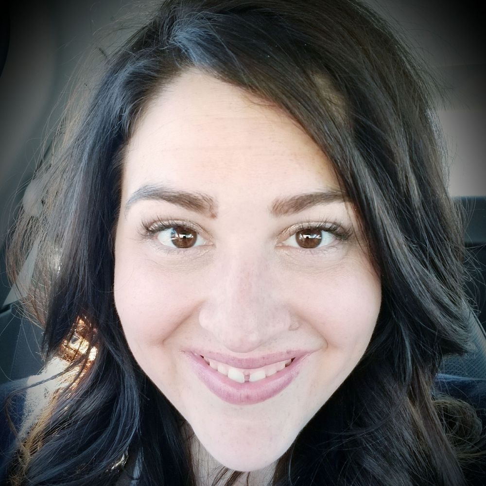 Meet your Posher, Bobbi